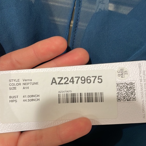 AZAZIE VERNA bridesmaid dress - Picture 9 of 9